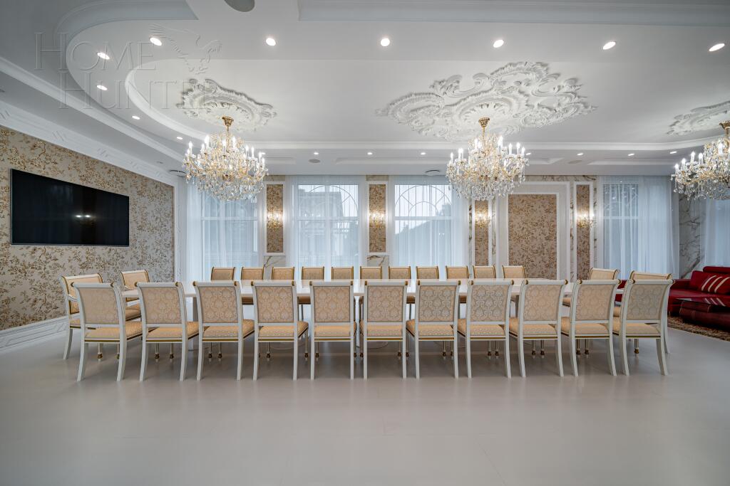 3-этажный коттедж 1 532 м² без отделки