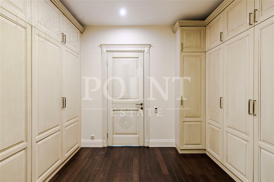 3-КОМН. КВАРТИРА С ОТДЕЛКОЙ 169.7 М² НА 1 ЭТАЖЕ