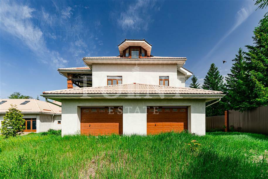 2-этажный коттедж 1 000 м² без отделки