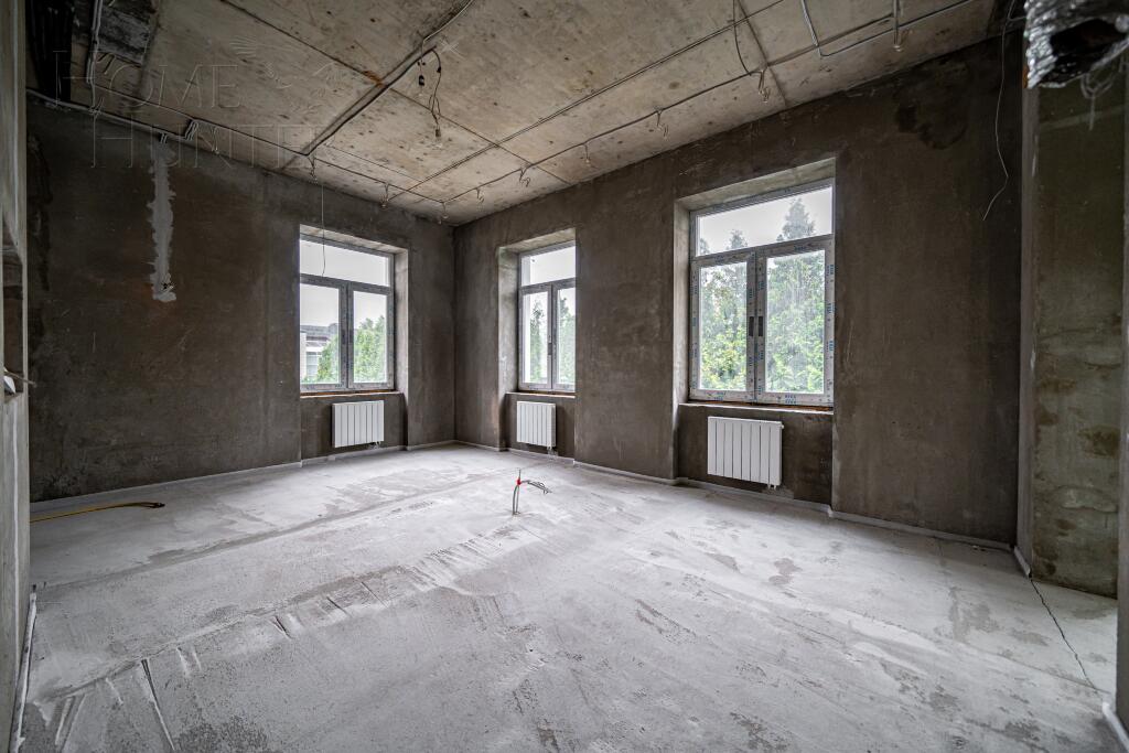 3-этажный коттедж 1 532 м² без отделки
