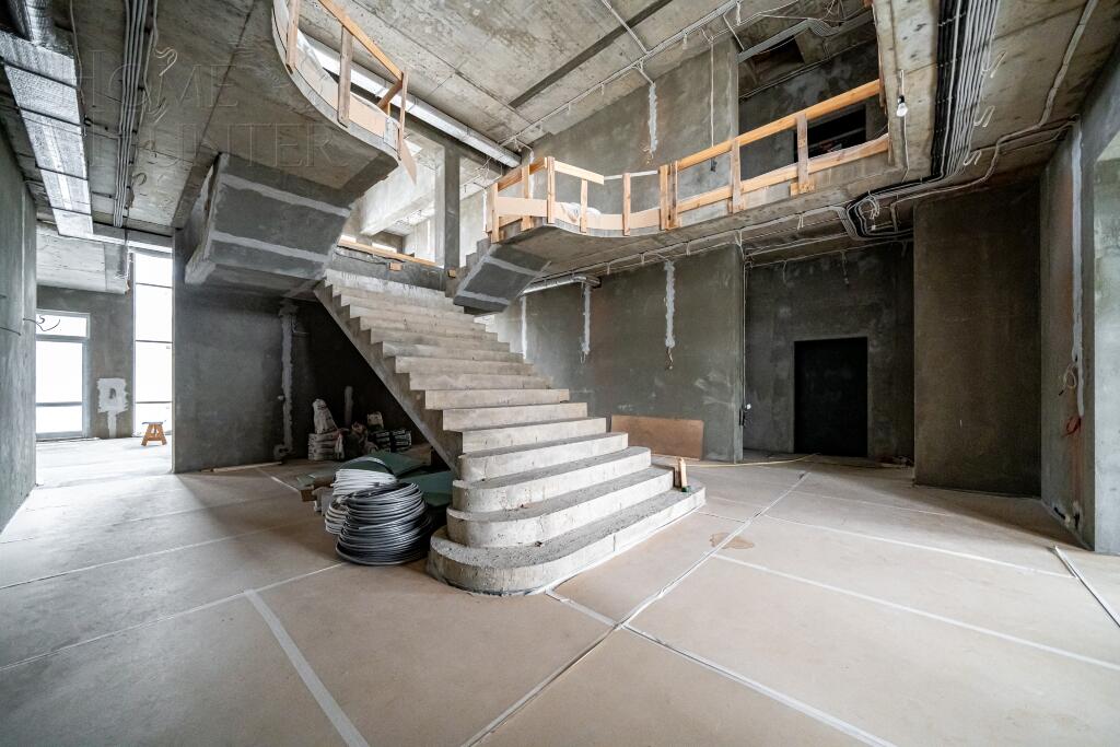 3-этажный коттедж 1 532 м² без отделки