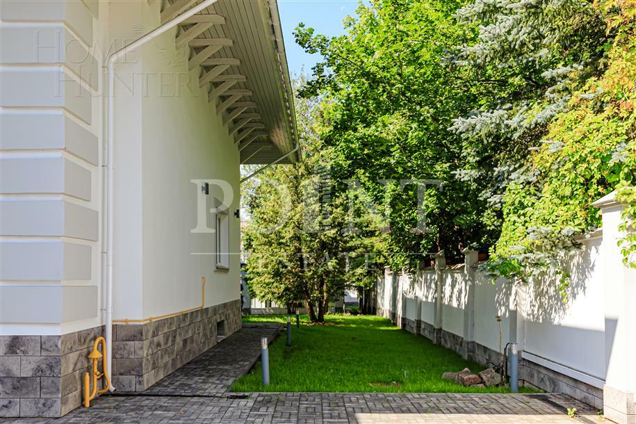 2-этажный коттедж 738 м² с отделкой