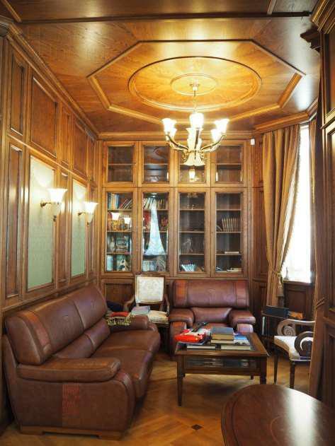 3-этажный коттедж 1 000 м² с отделкой