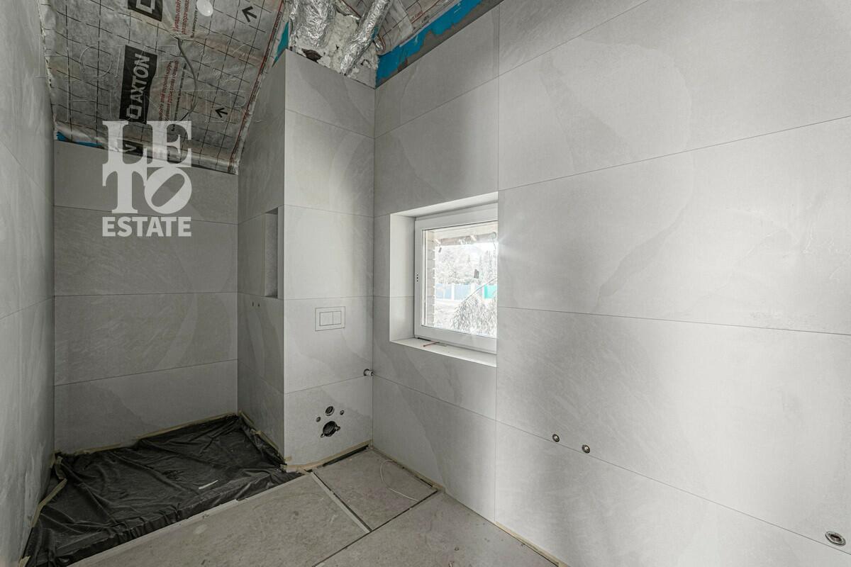 2-этажный коттедж 398.2 м² без отделки