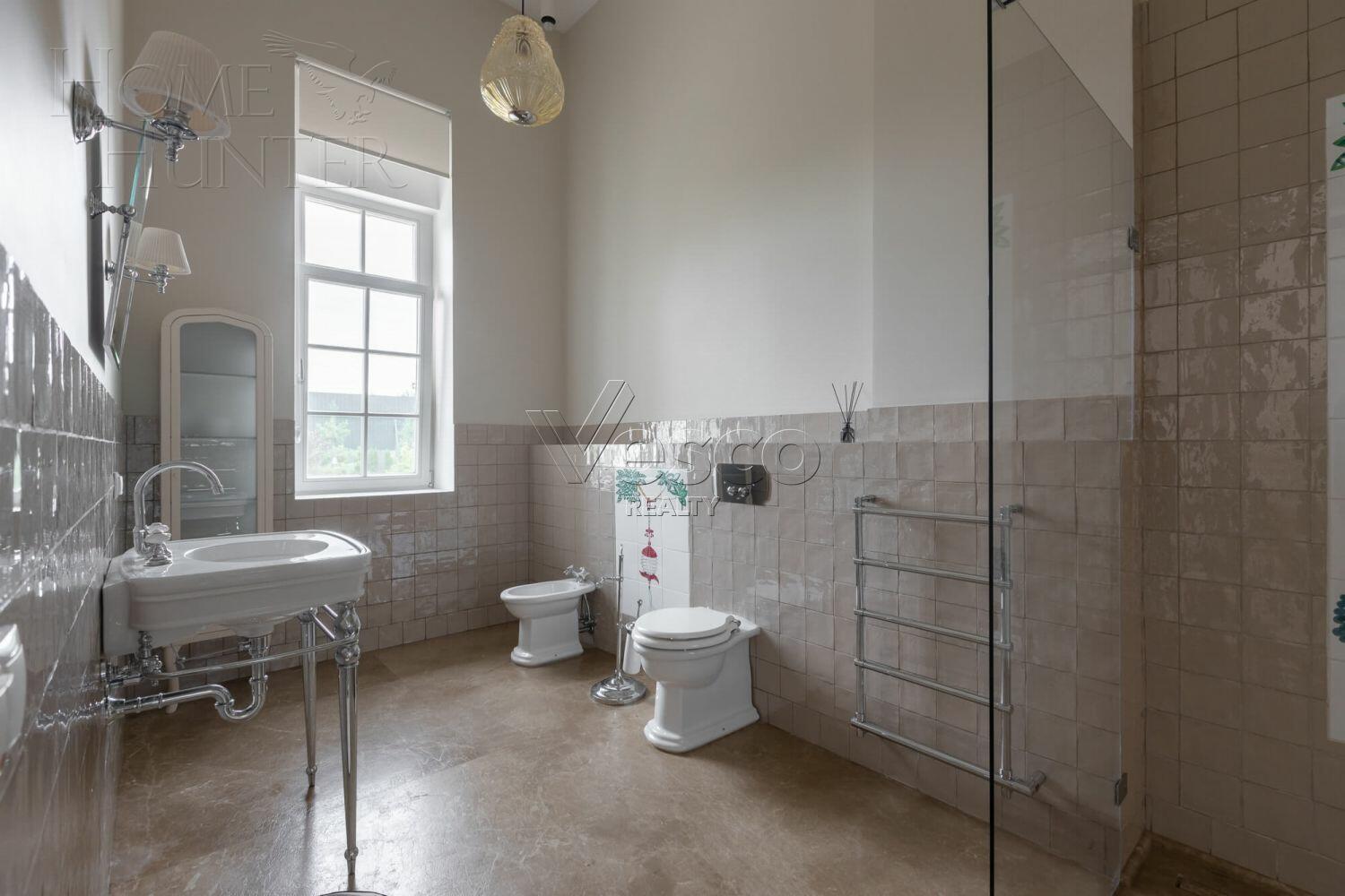 1-этажный коттедж 712 м² с отделкой