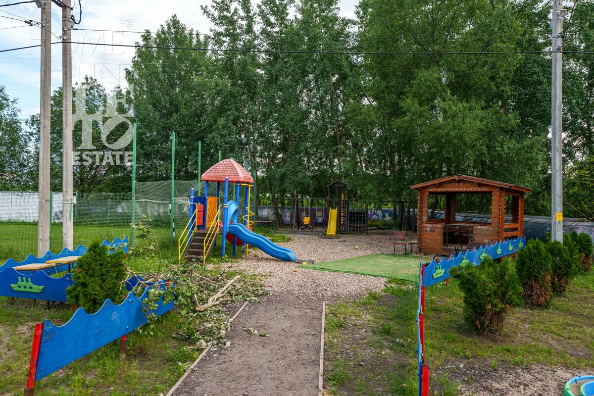 2-этажный коттедж 500 м² с отделкой