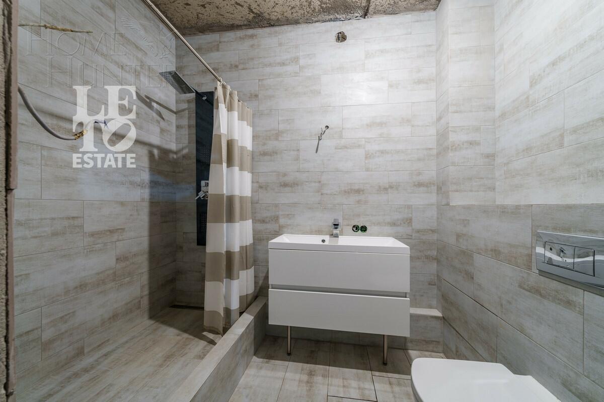 2-этажный коттедж 300.2 м² без отделки