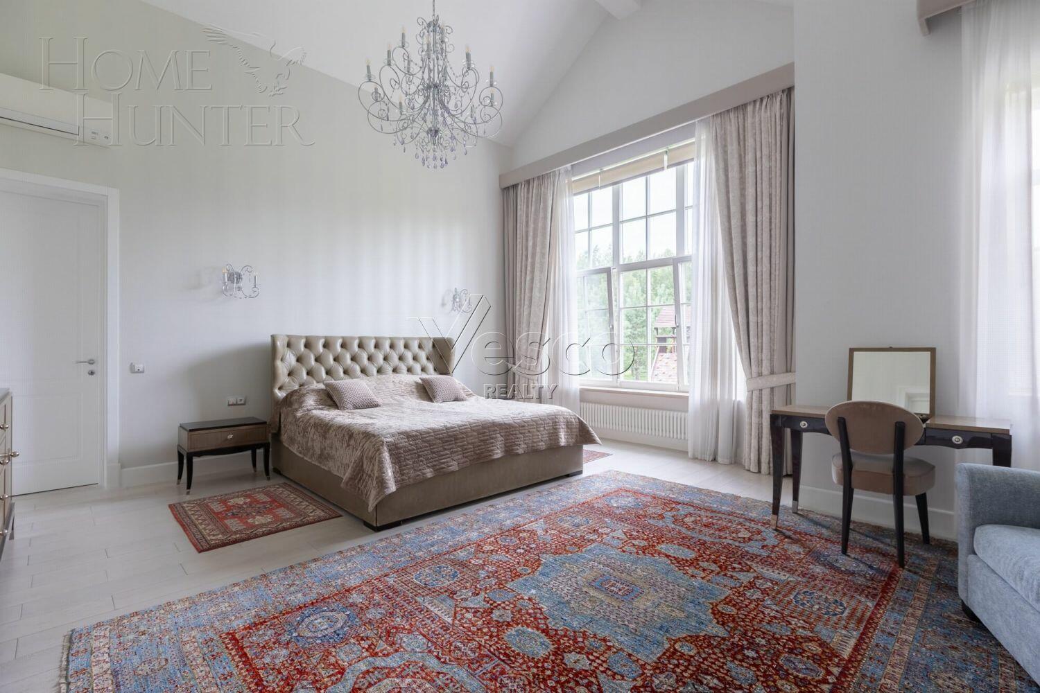 1-этажный коттедж 712 м² с отделкой