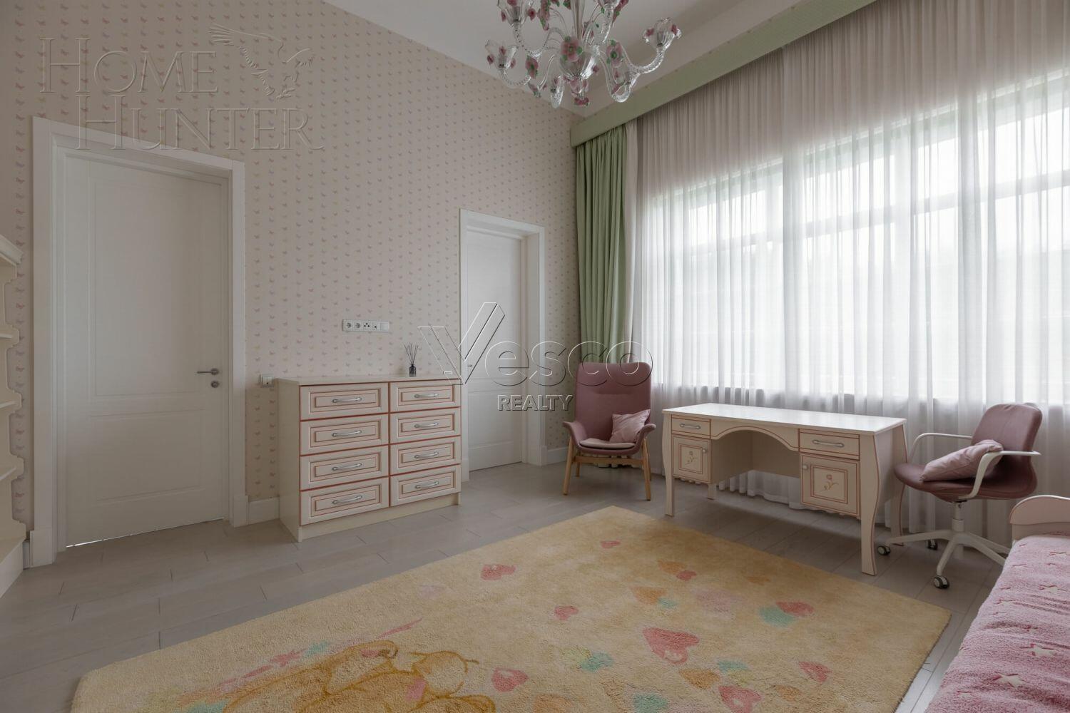 1-этажный коттедж 712 м² с отделкой