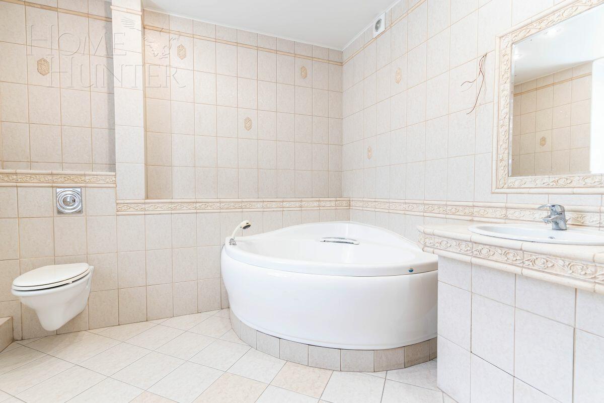 2-этажный коттедж 350 м² с отделкой