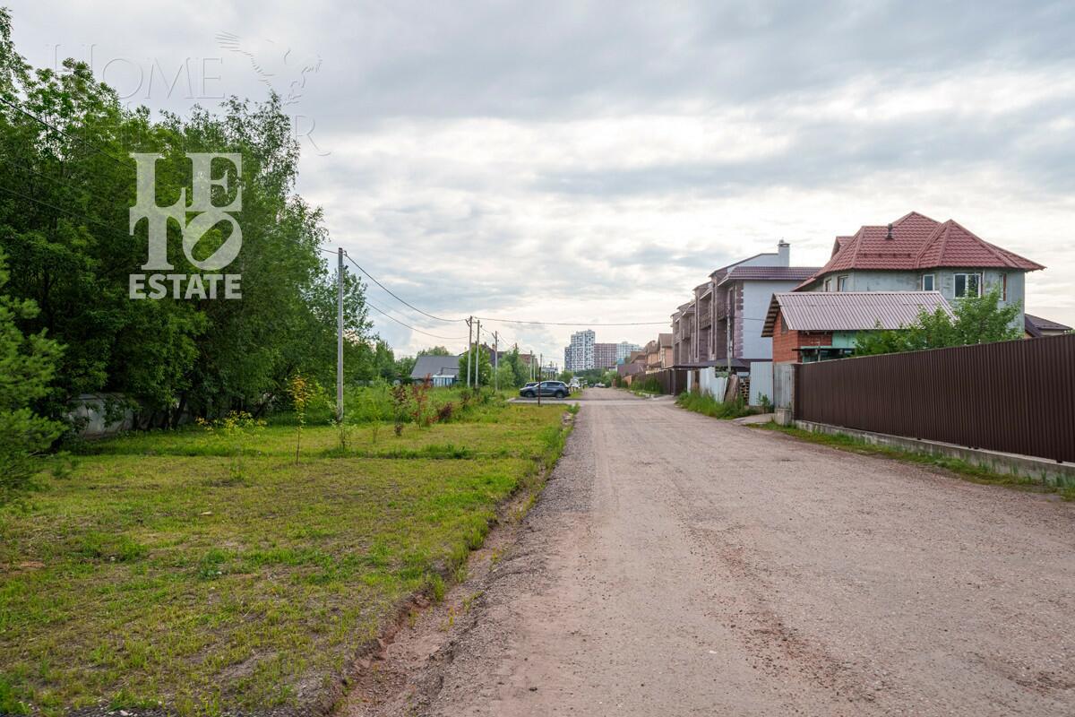 2-этажный коттедж 300.2 м² без отделки