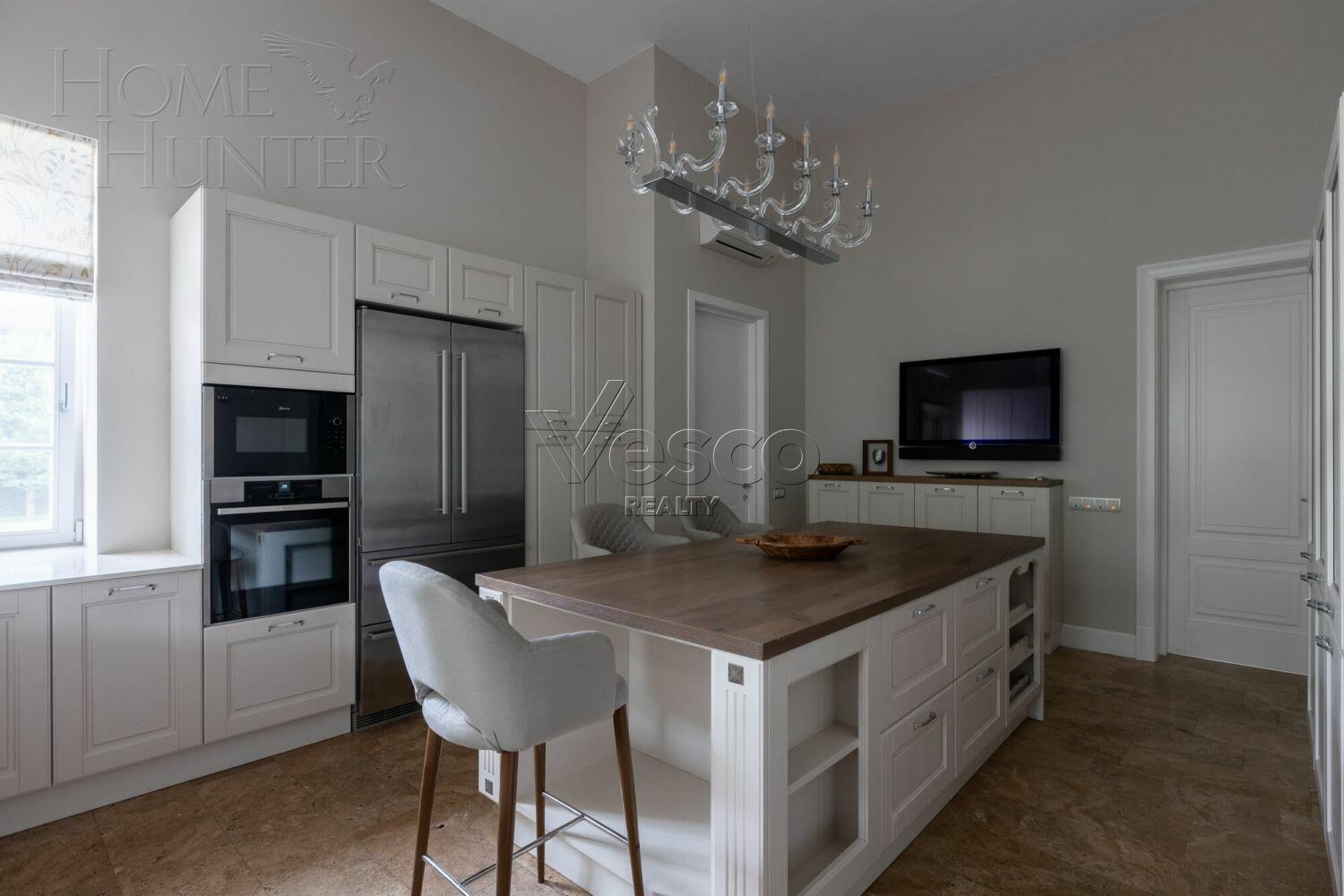 1-этажный коттедж 712 м² с отделкой