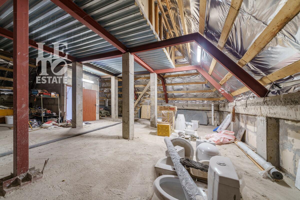 2-этажный коттедж 300.2 м² без отделки