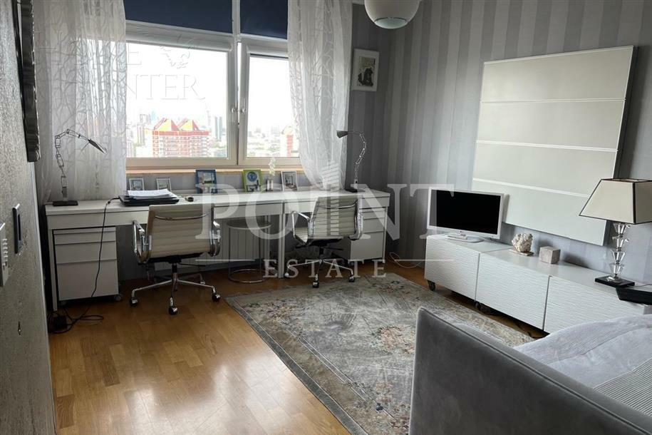 3-УРОВНЕВЫЙ ПЕНТХАУС С ОТДЕЛКОЙ 372 М² НА 28 ЭТАЖЕ