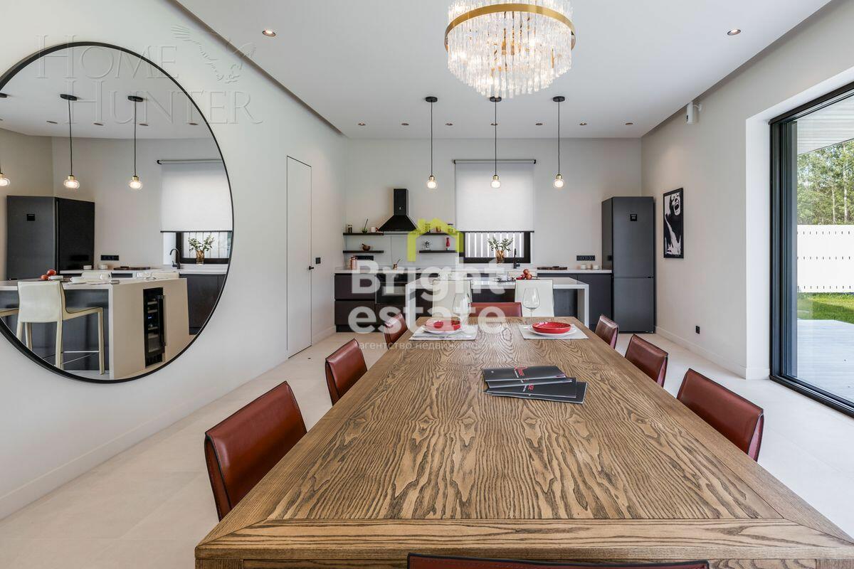 2-этажный коттедж 427 м² с отделкой