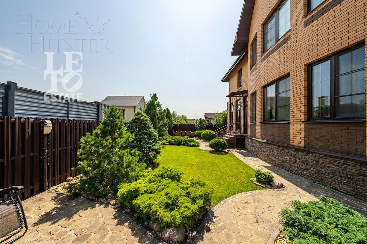 2-этажный коттедж 500 м² с отделкой