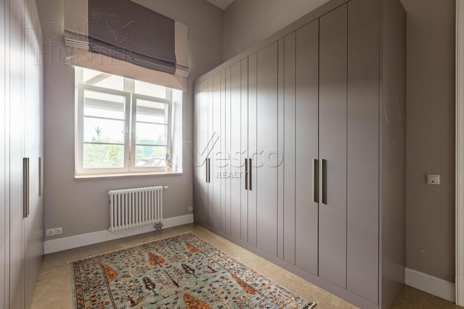 1-этажный коттедж 712 м² с отделкой