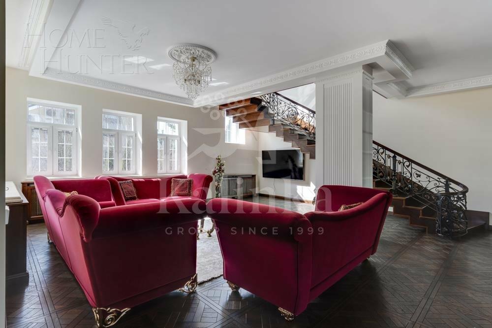 2-этажный коттедж 817 м² с отделкой