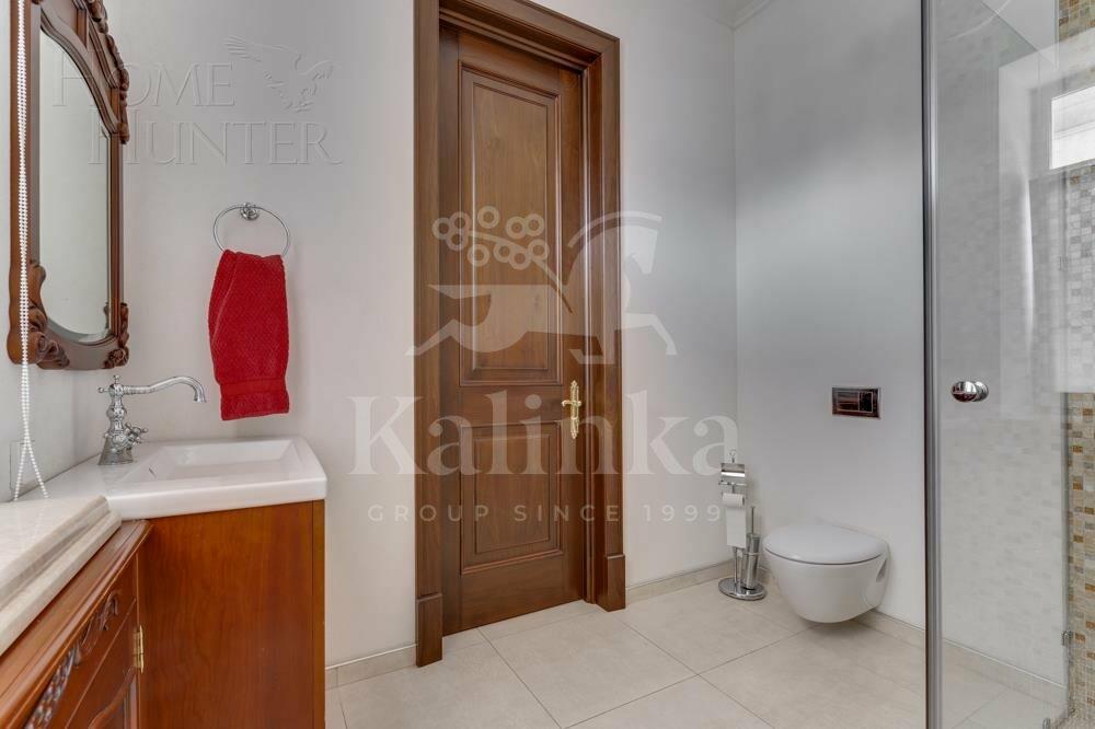 2-этажный коттедж 817 м² с отделкой