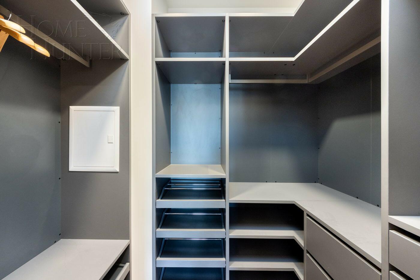 3-КОМН. КВАРТИРА С ОТДЕЛКОЙ 106.5 М² НА 24 ЭТАЖЕ