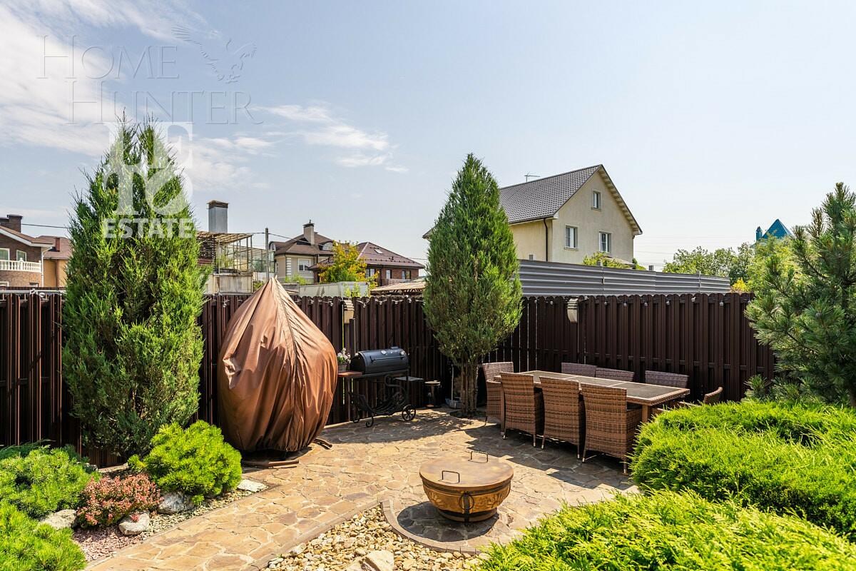 2-этажный коттедж 500 м² с отделкой