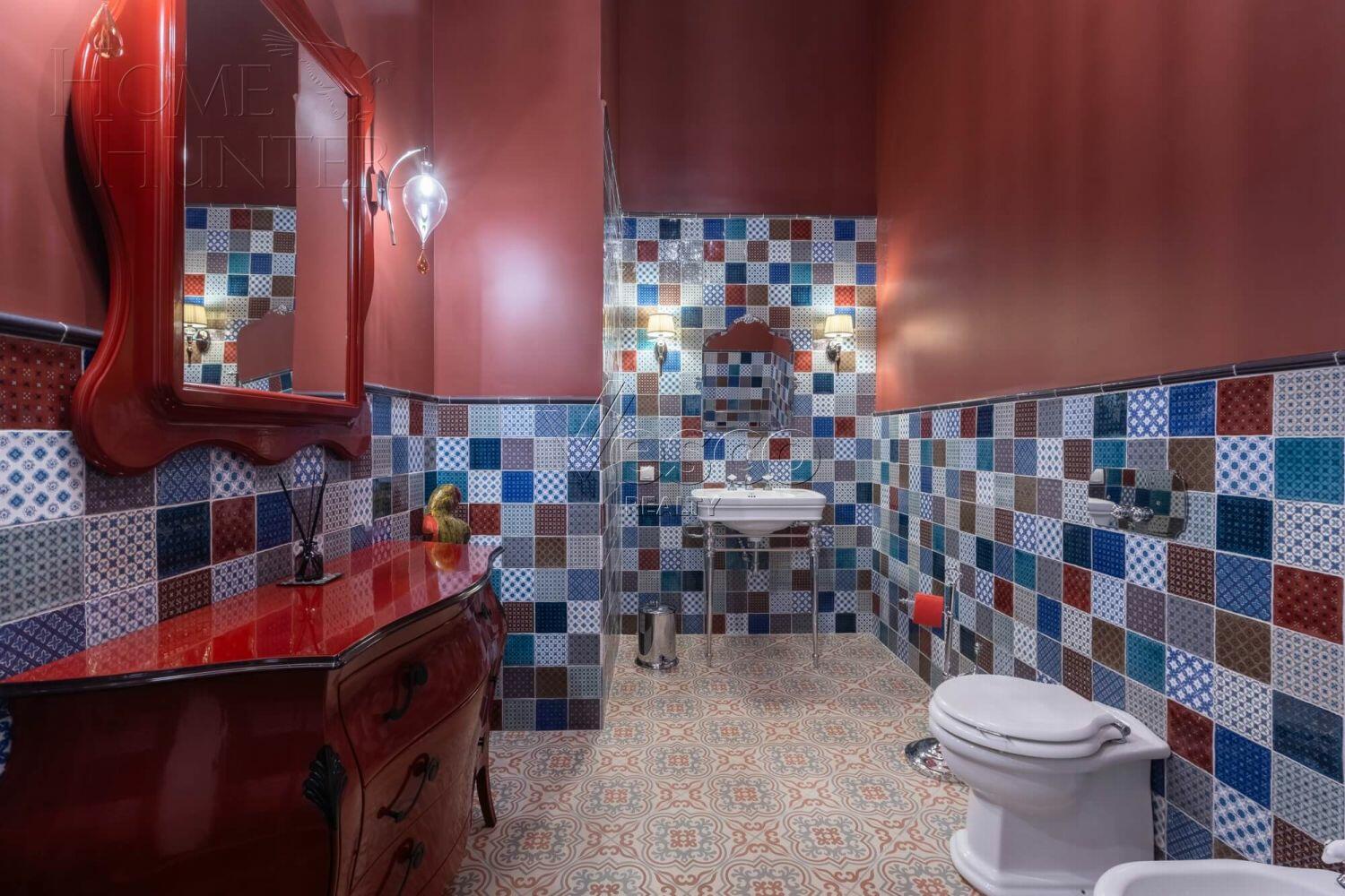 1-этажный коттедж 712 м² с отделкой