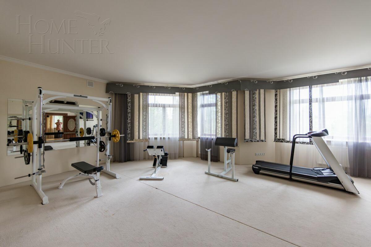 3-этажный коттедж 2 009 м² с отделкой