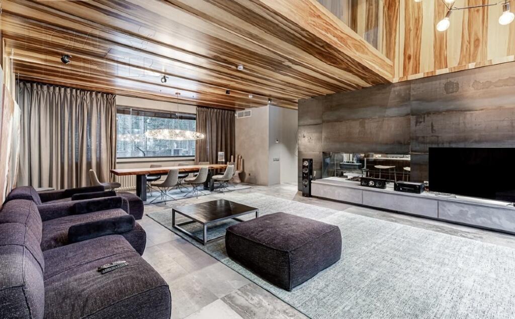 2-этажный коттедж 1 500 м² с отделкой