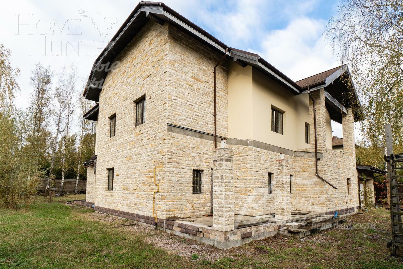 3-этажный коттедж 530 м² без отделки