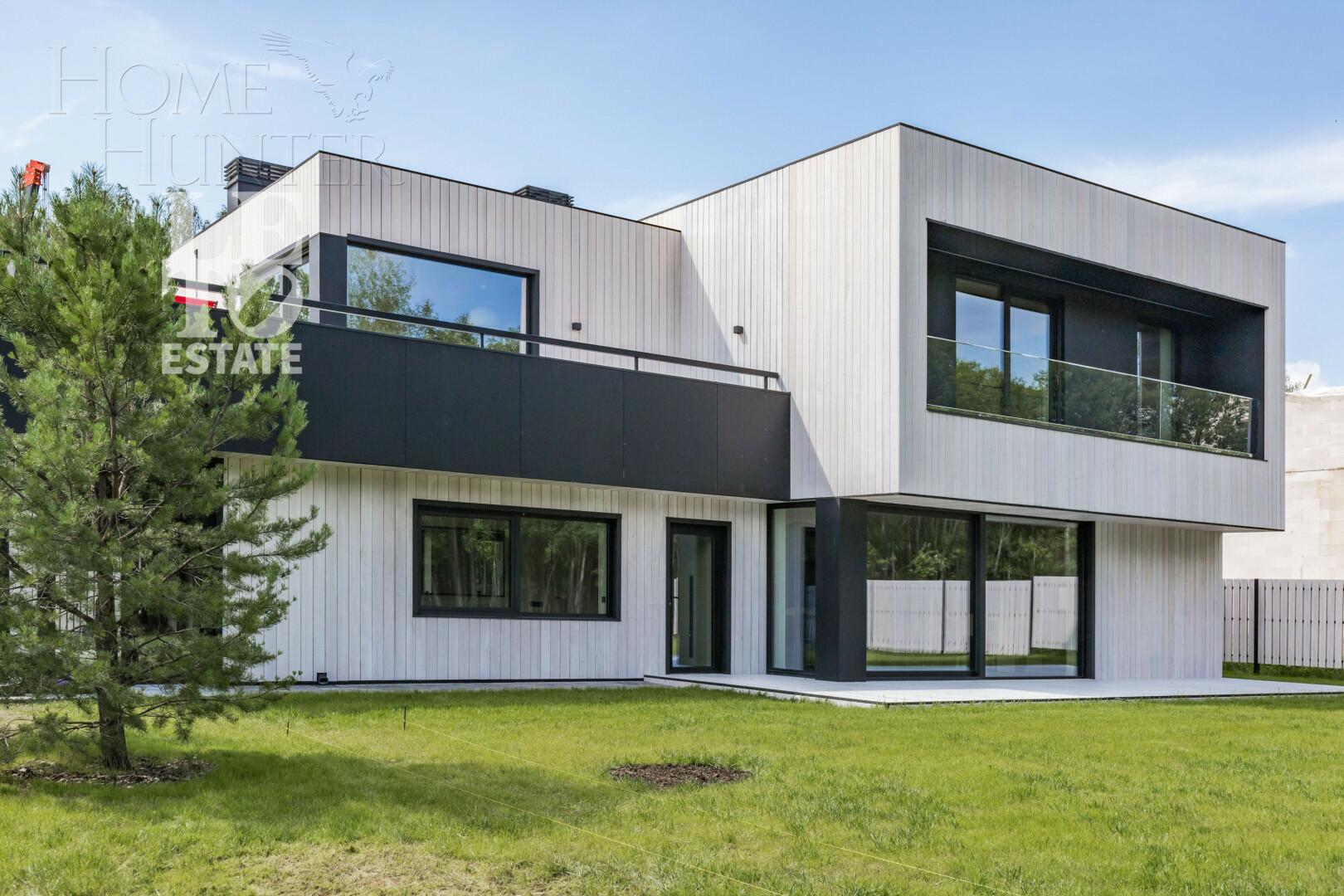 2-этажный коттедж 427 м² с отделкой