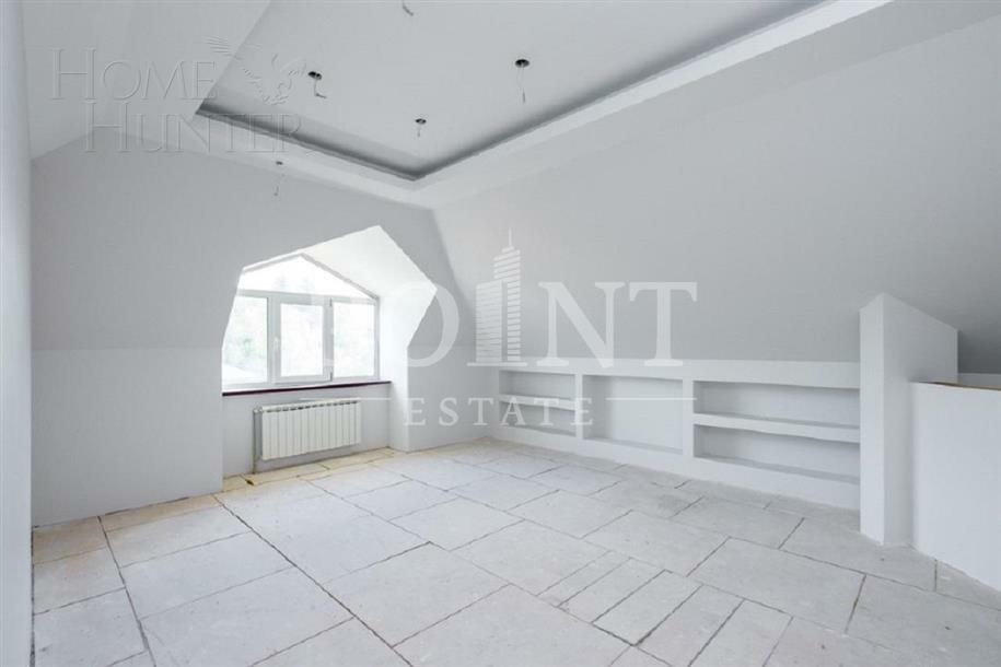 2-этажный коттедж 1 000 м² с отделкой