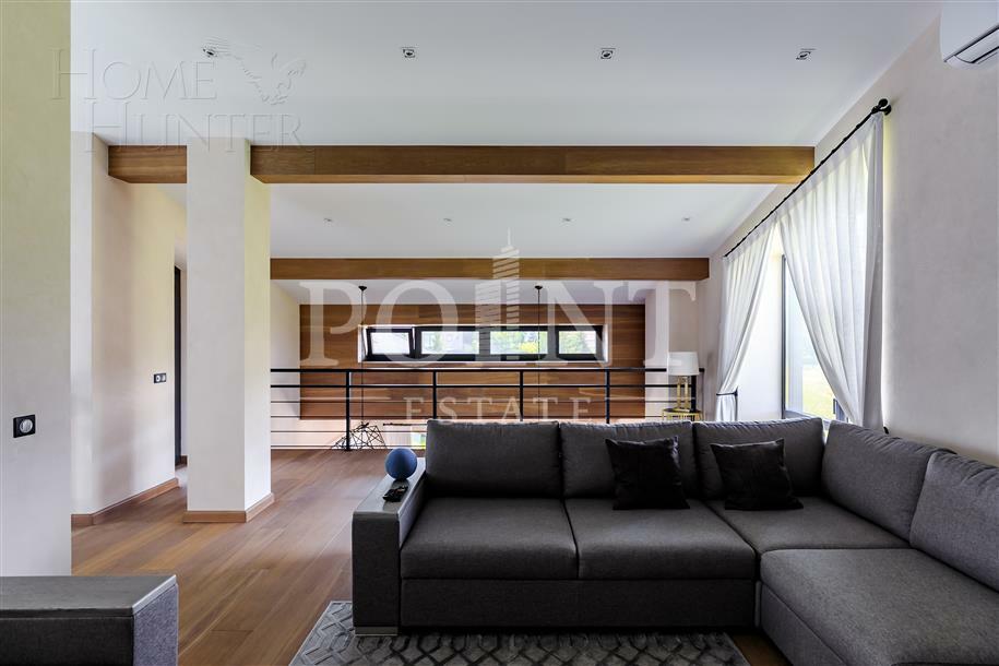 2-этажный коттедж 1 000 м² без отделки