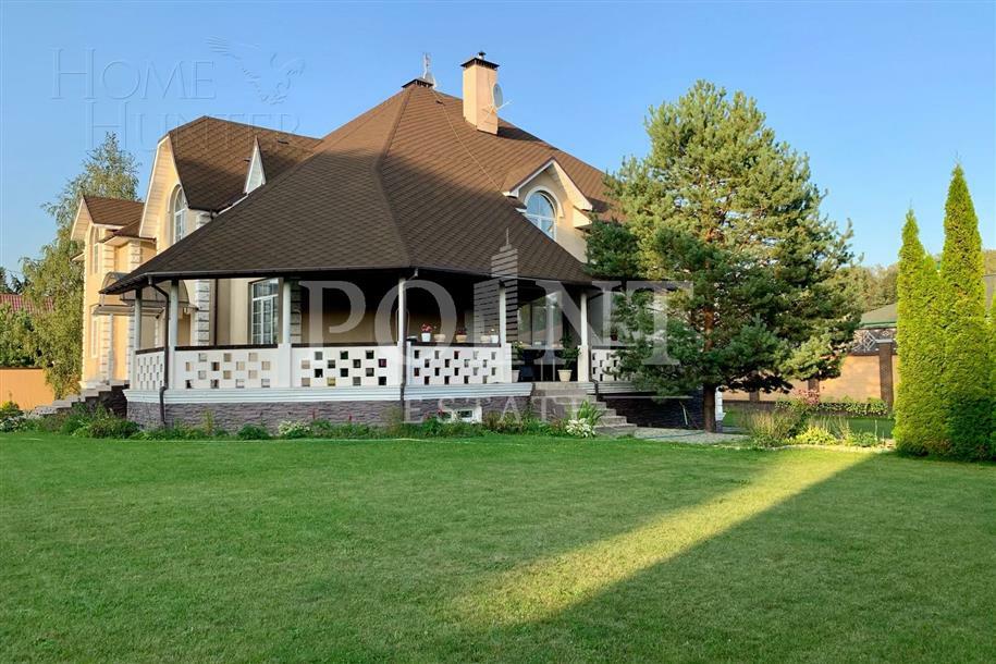 2-этажный коттедж 1 000 м² с отделкой