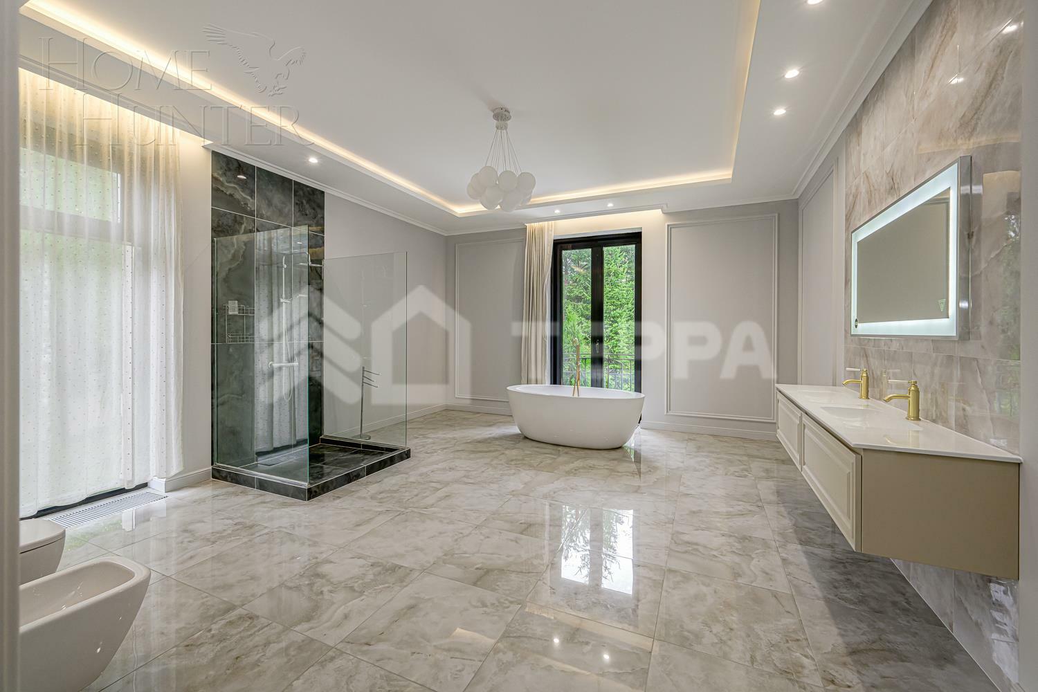 2-этажный коттедж 1 100 м² с отделкой