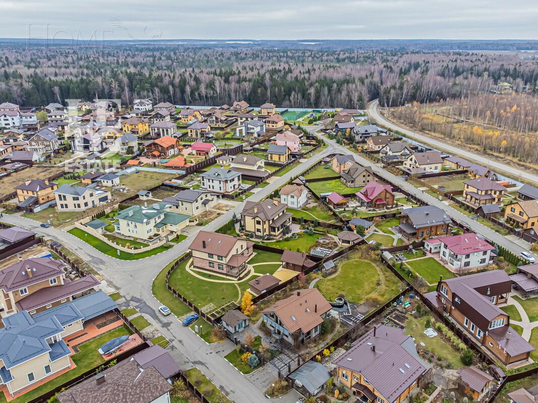 2-этажный коттедж 229.5 м² с отделкой