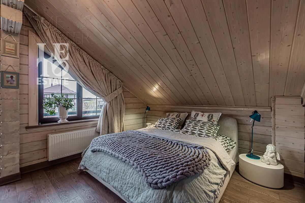 2-этажный коттедж 229.5 м² с отделкой