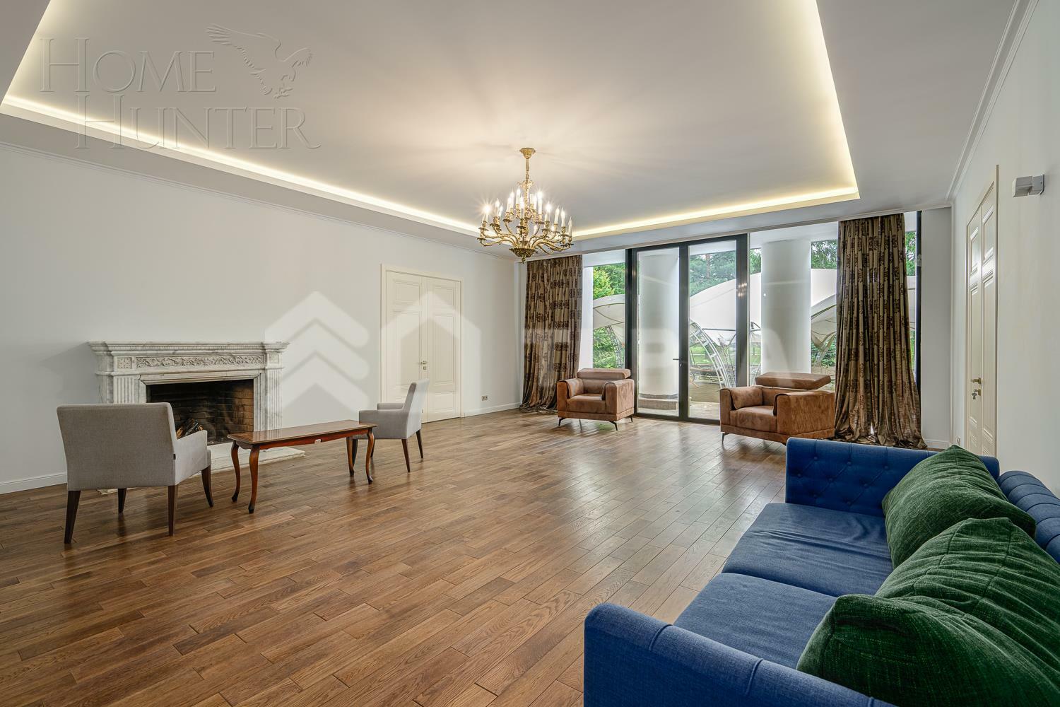 2-этажный коттедж 1 100 м² с отделкой