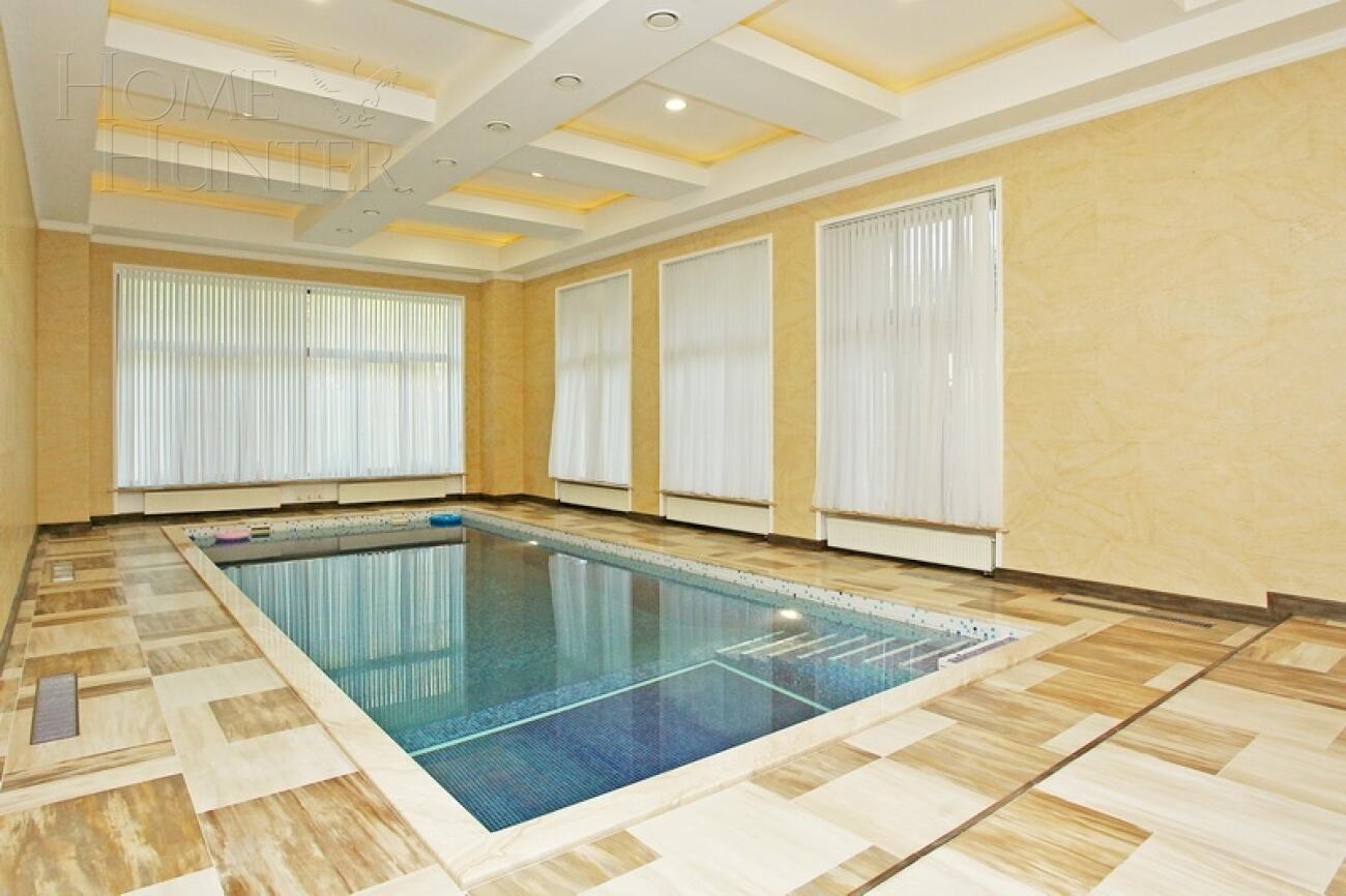 2-этажный коттедж 700 м² с отделкой