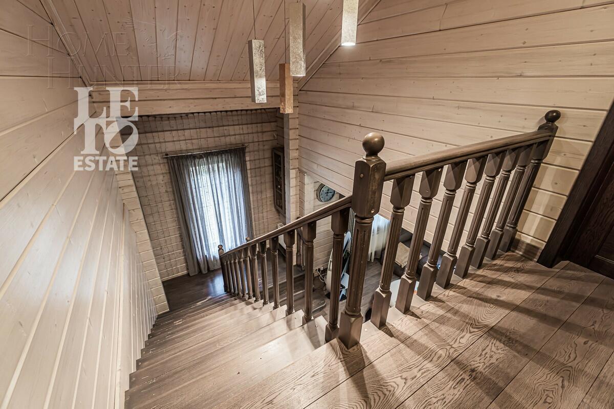 2-этажный коттедж 229.5 м² с отделкой