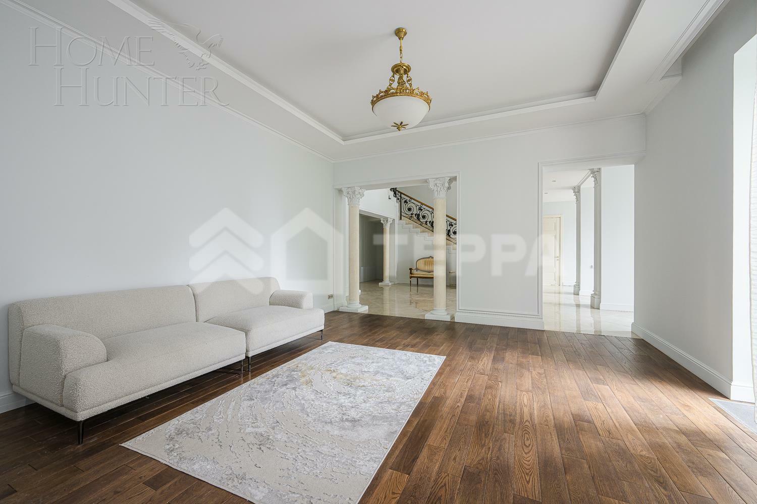 2-этажный коттедж 1 100 м² с отделкой