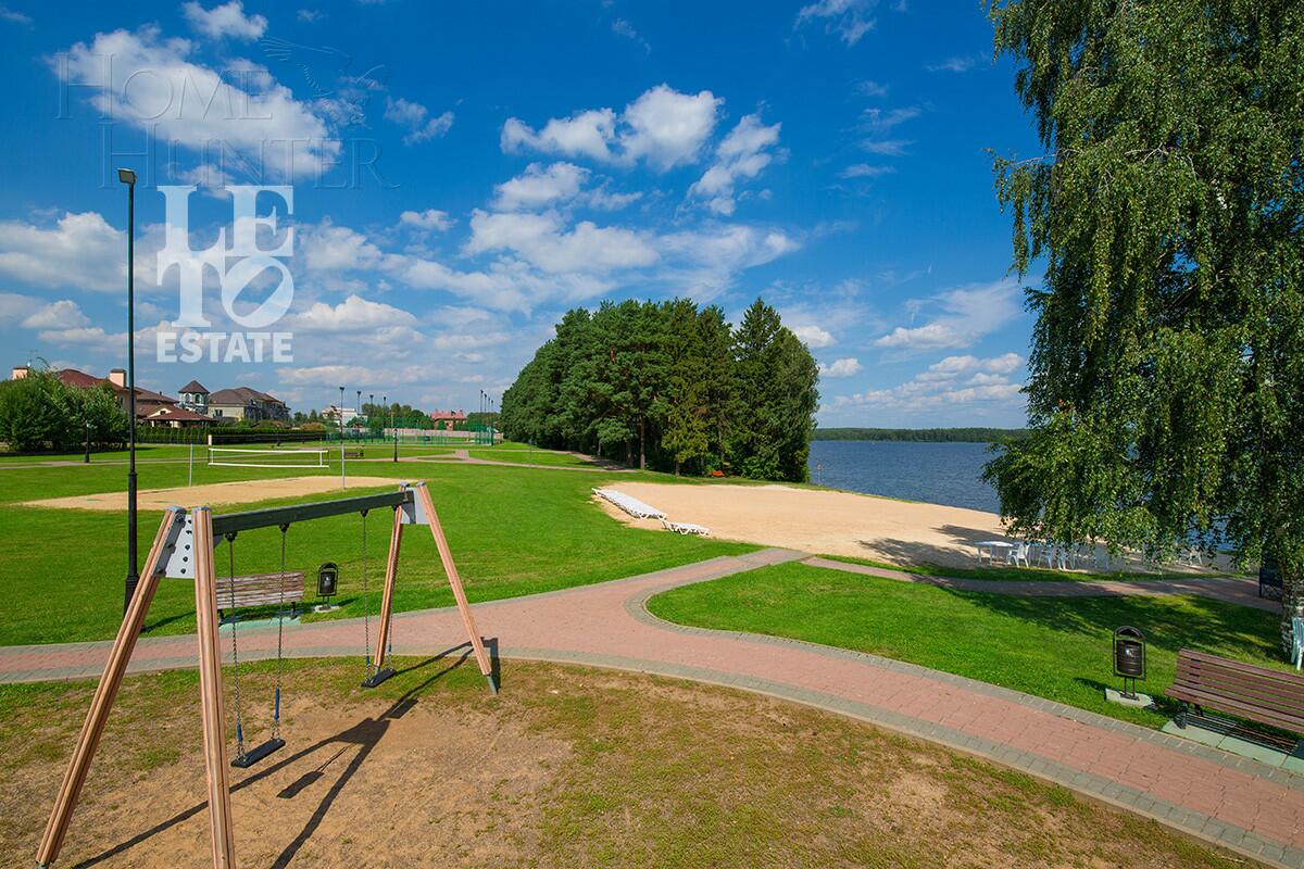 2-этажный коттедж 286.6 м² с отделкой