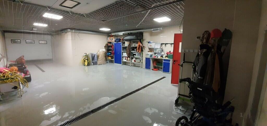 3-этажный коттедж 1 240 м² с отделкой