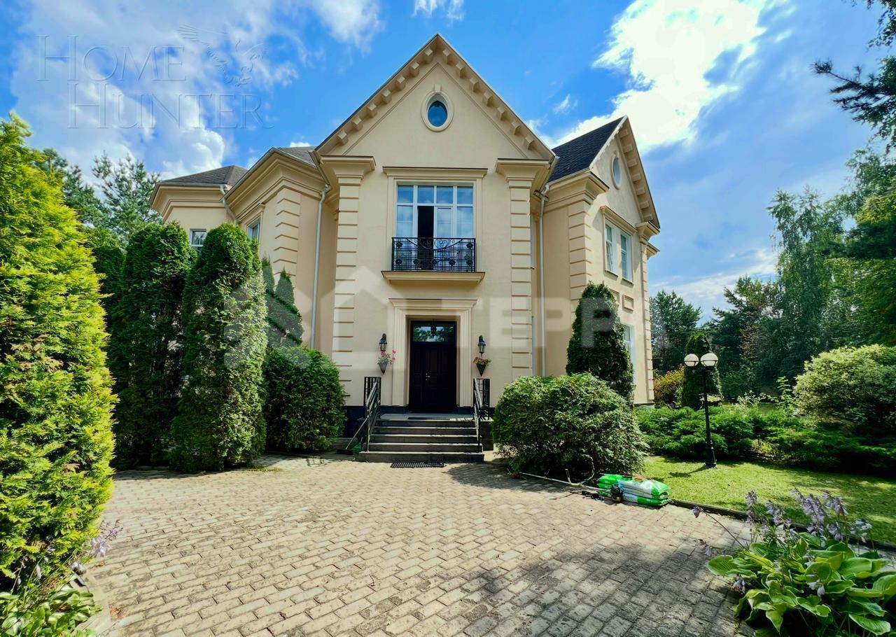 2-этажный коттедж 650 м² с отделкой