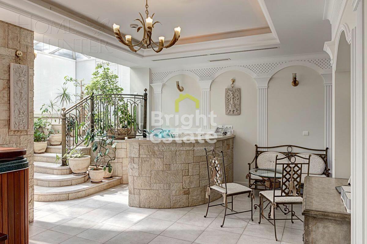 2-этажный коттедж 782.7 м² с отделкой