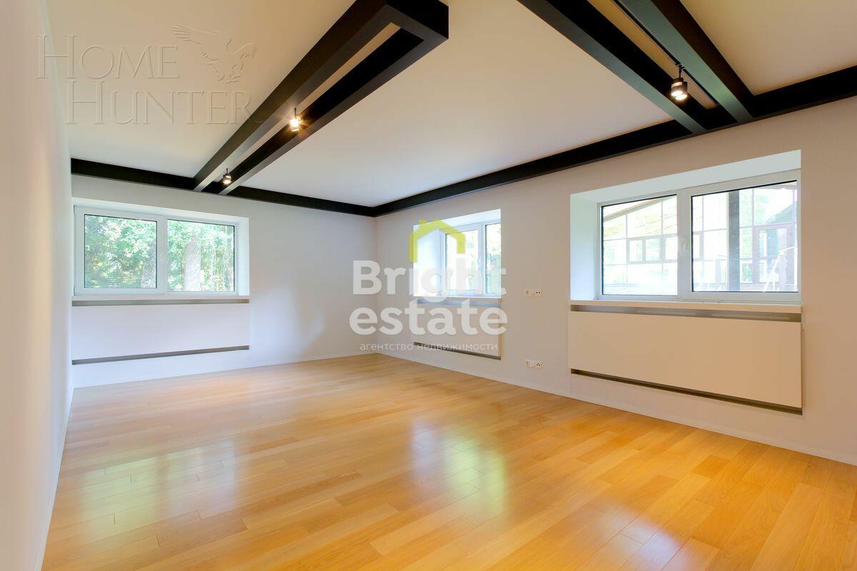 2-этажный коттедж 710 м² с отделкой