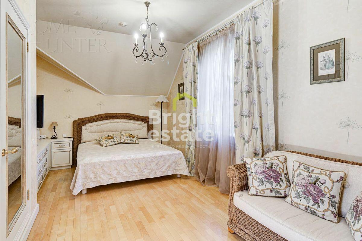 2-этажный коттедж 782.7 м² с отделкой