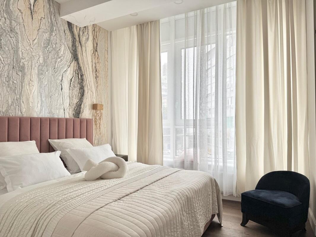 2-КОМН. КВАРТИРА С ОТДЕЛКОЙ 85.4 М² НА 2 ЭТАЖЕ