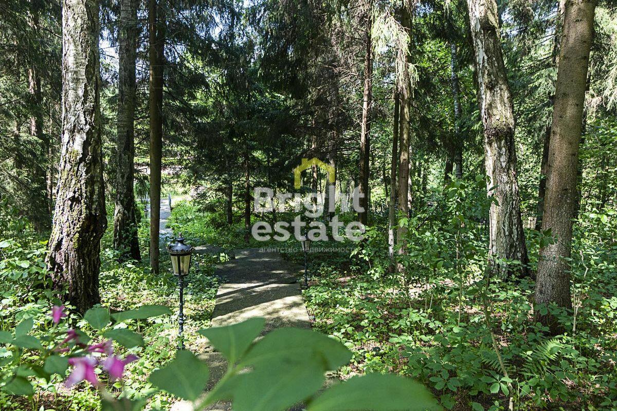 2-этажный коттедж 782.7 м² с отделкой