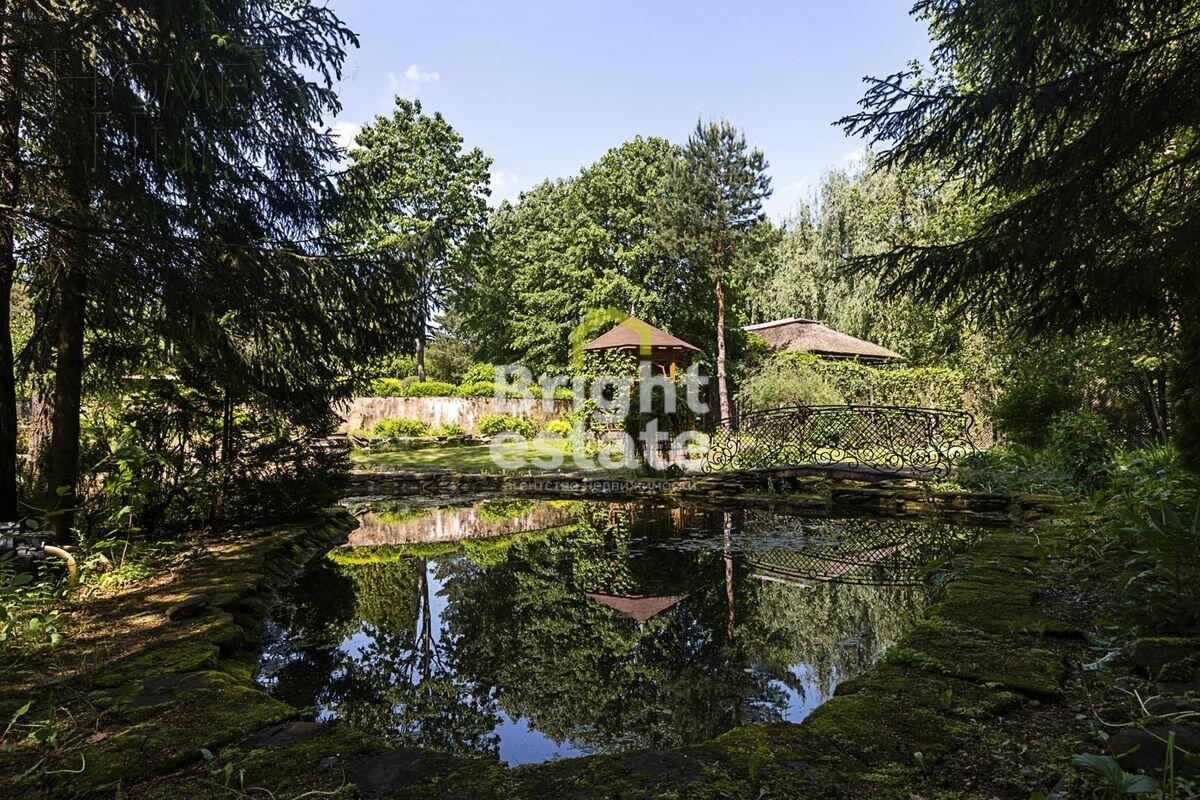 2-этажный коттедж 782.7 м² с отделкой