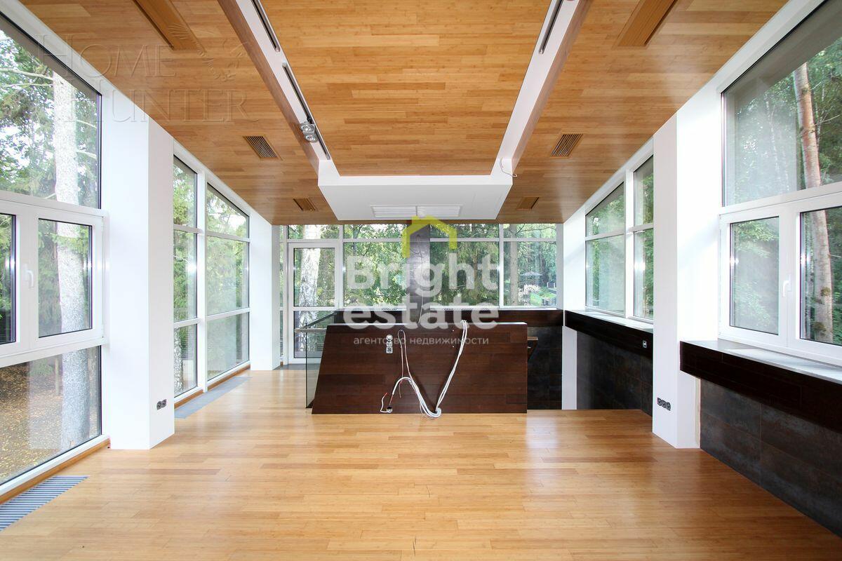 2-этажный коттедж 710 м² с отделкой